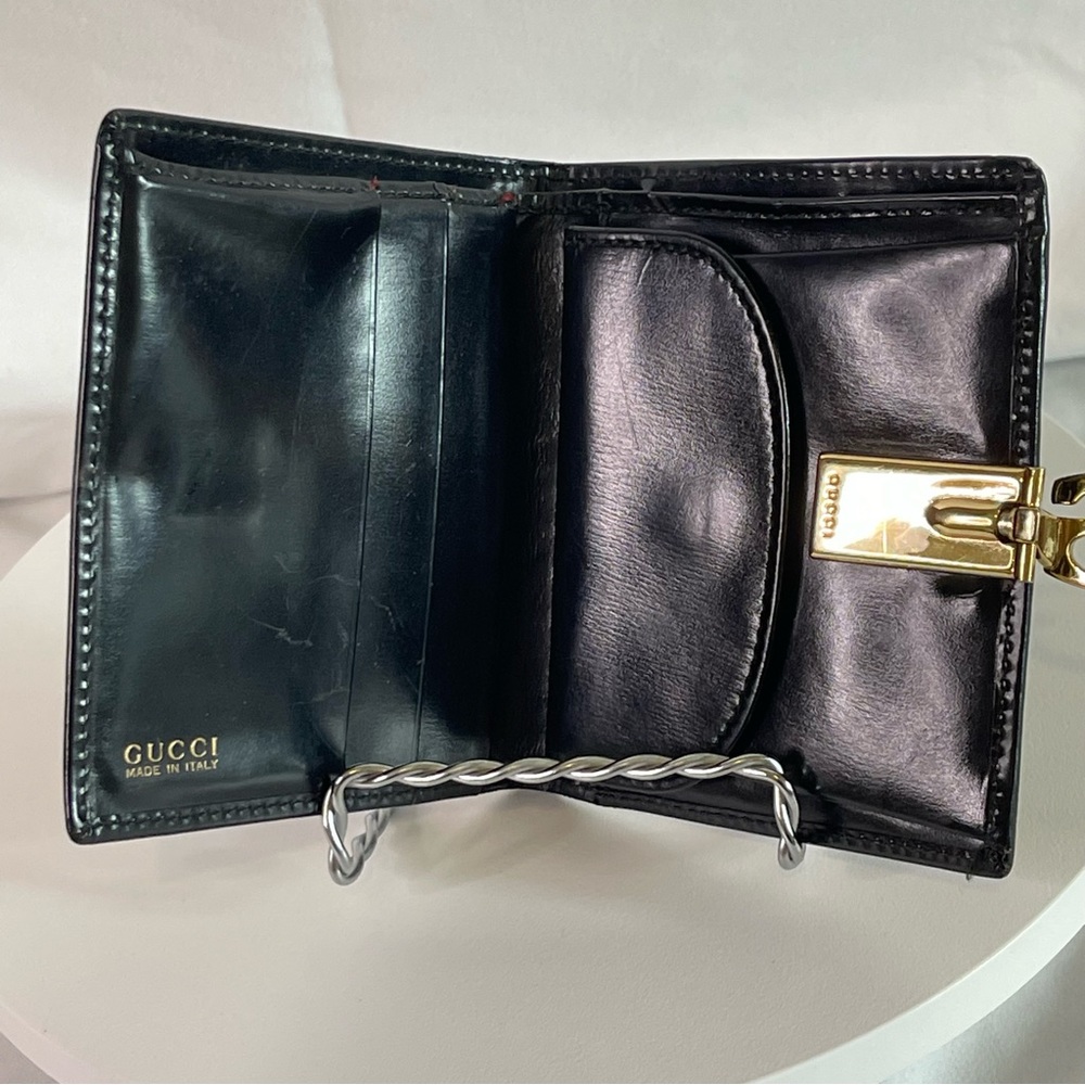 EUC Authentic Gucci Black Bi-Fold Wallet. Gold Signature Clasp Dust Bag Included - Picture 5 of 10